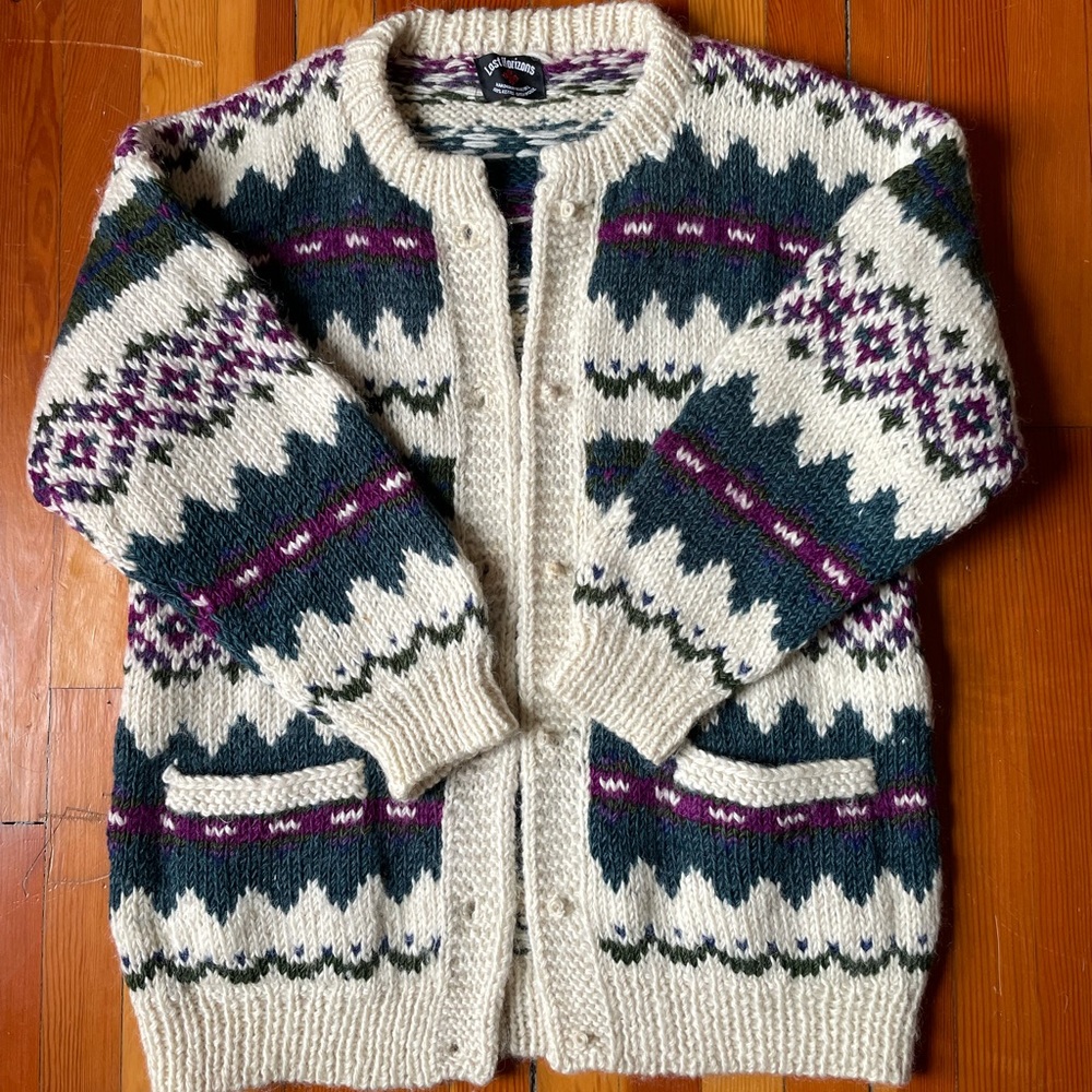SOLD🔥Vintage Lost Horizons Handknit Wool Sweater